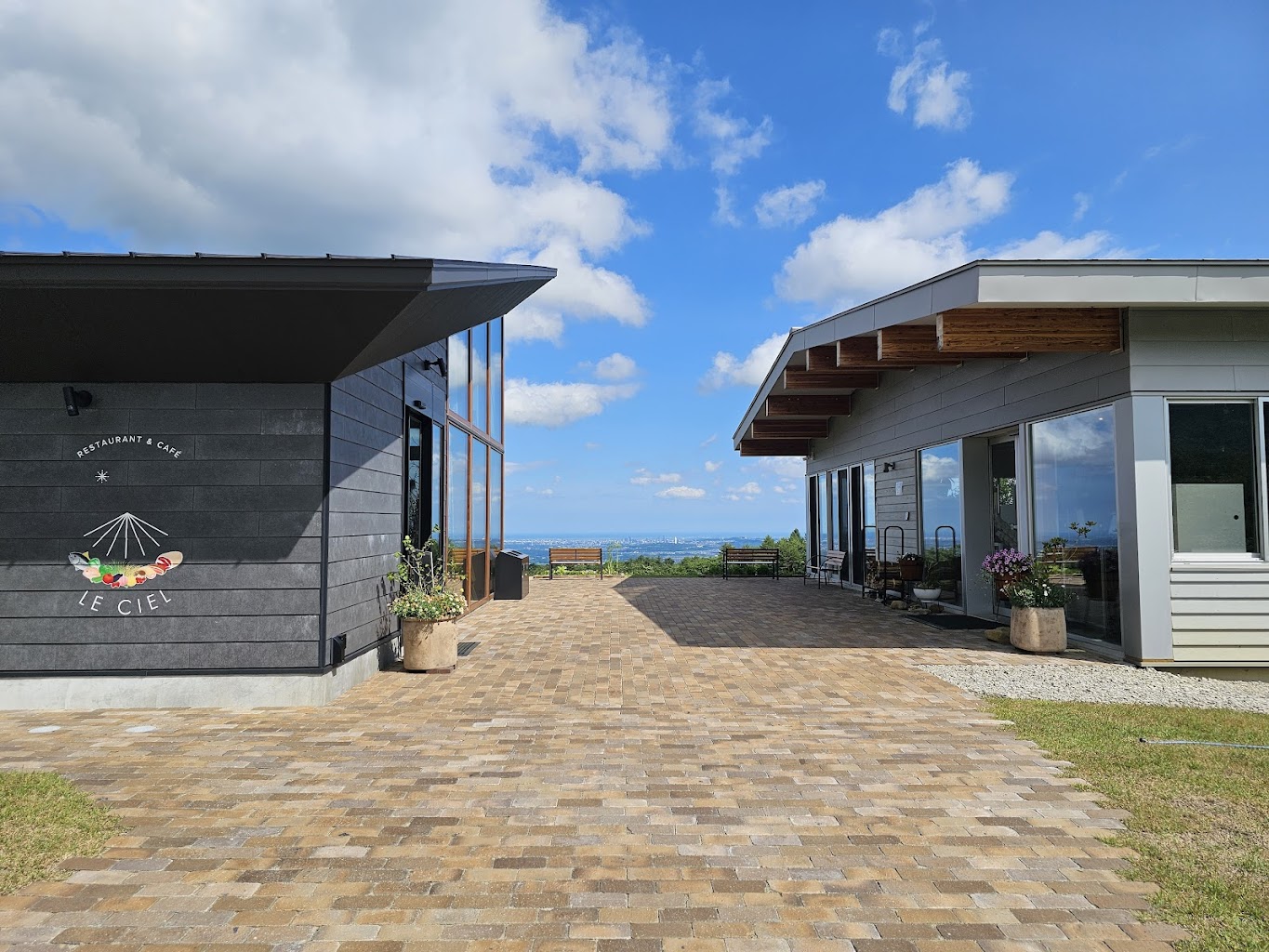 泉ヶ岳ロッジ わんわん王国