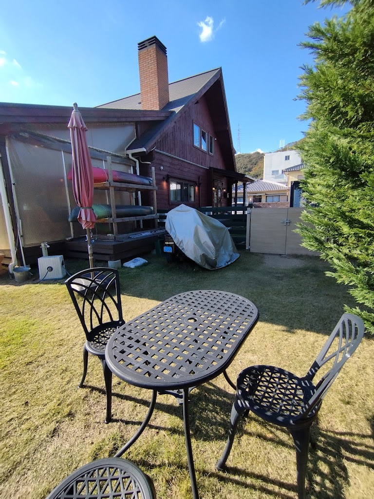 ログカフェ レオン