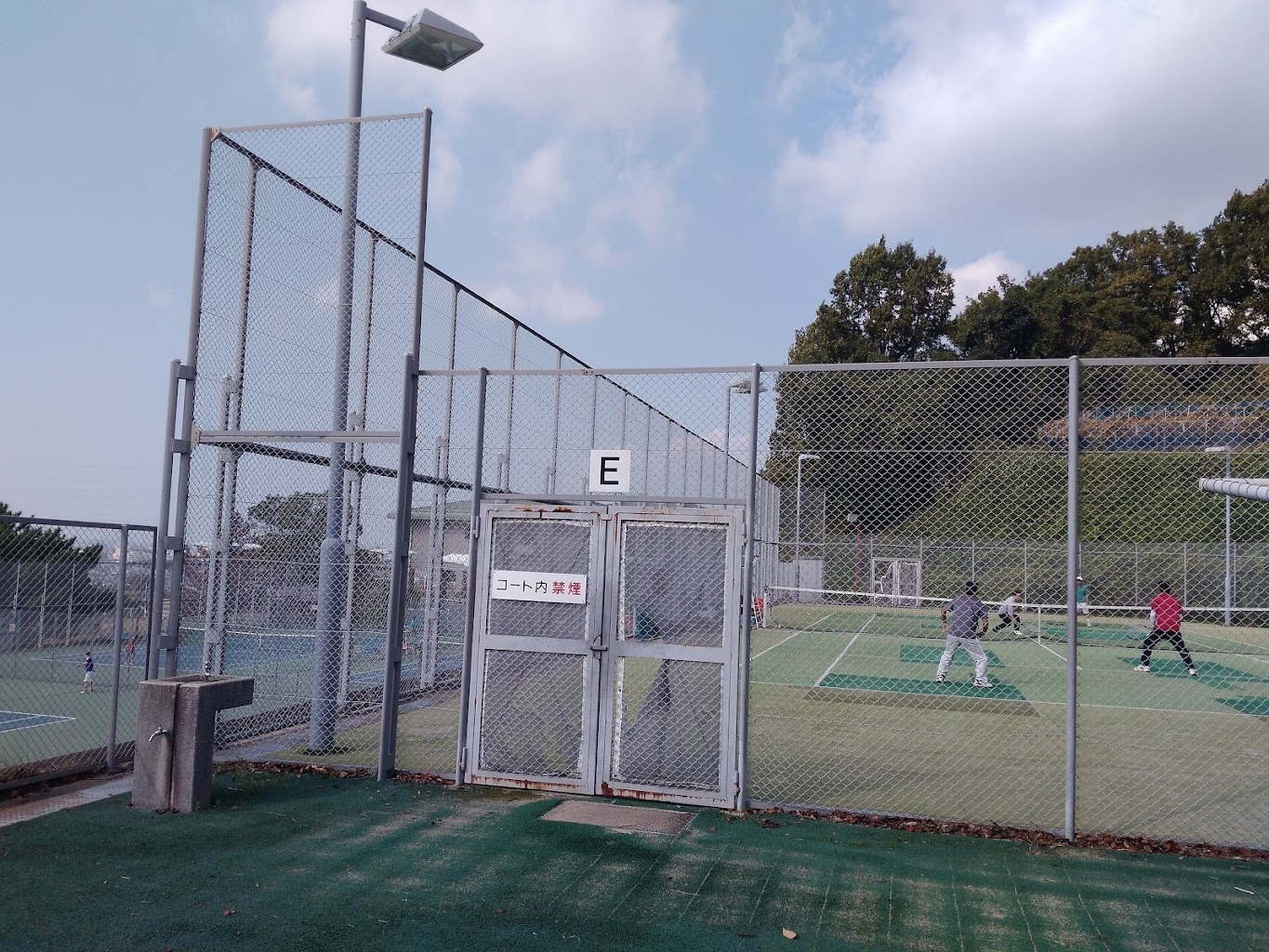 サンヒル柏原　パトラッシュの庭