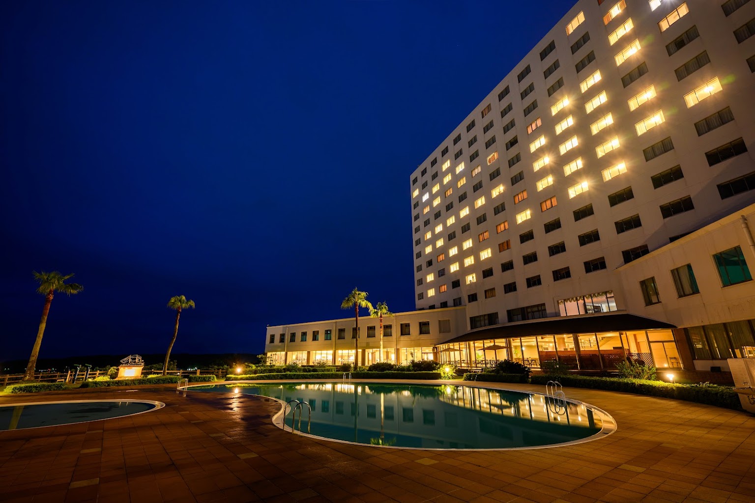 串本ロイヤルホテル　バウワウランド