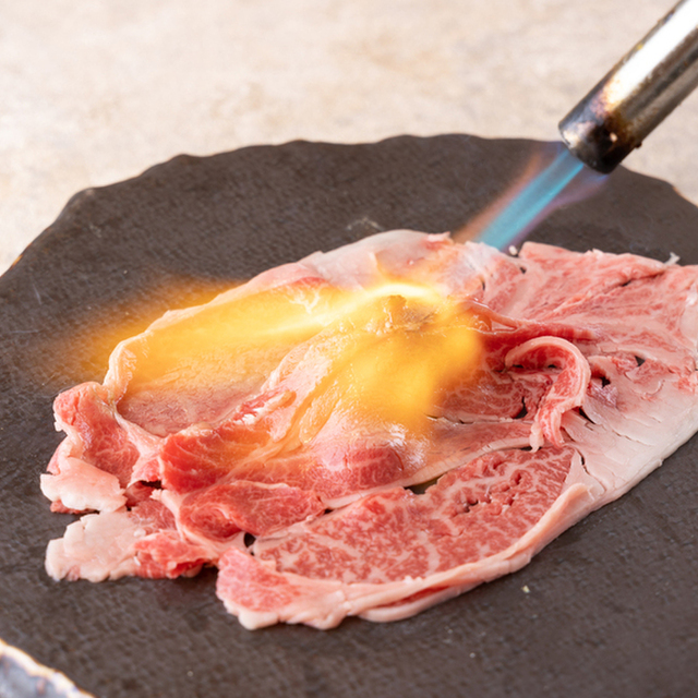 全席個室居酒屋 国産和牛肉寿司と海鮮 とろけ酒場 赤羽店