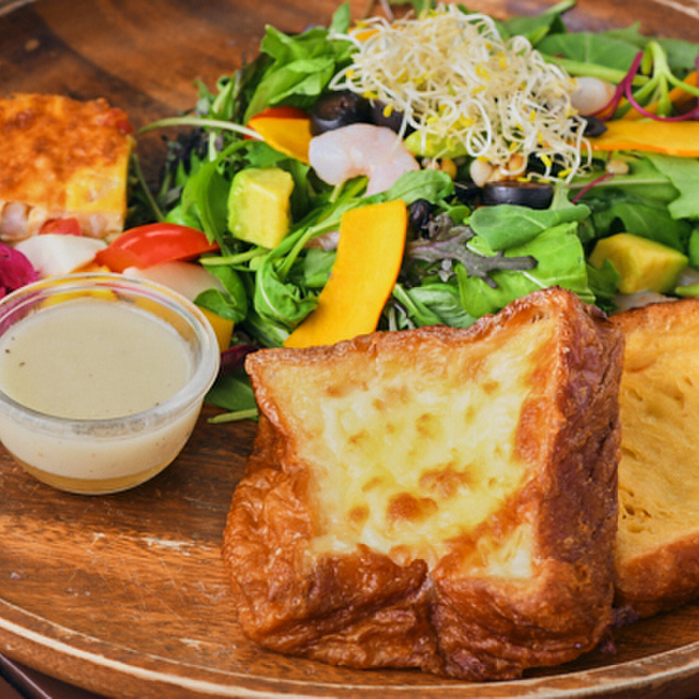 カフェ フレディ モザイクモール 港北店