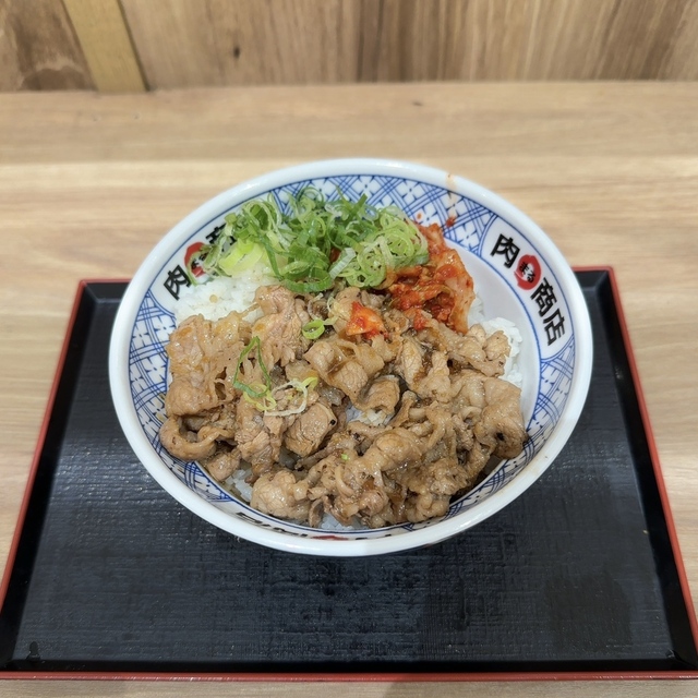 肉問屋 肉丸商店 アリオ川口店