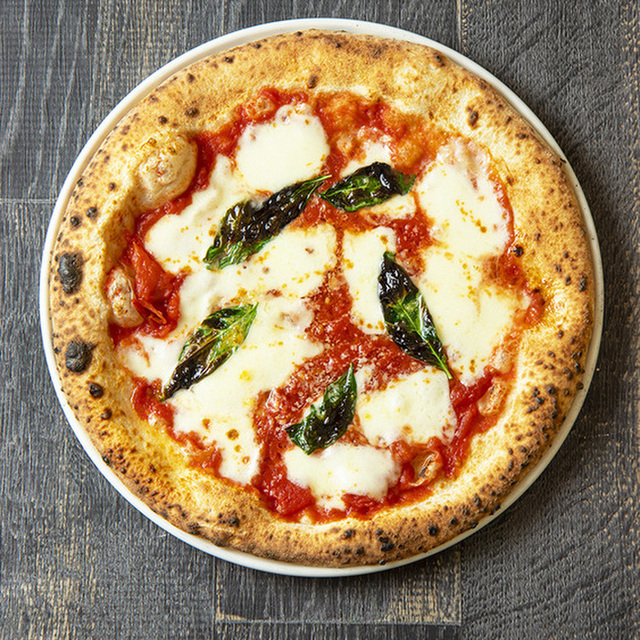 カフェ エトランジェ ナラッド