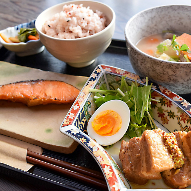 蔵元ごはん&カフェ 酒蔵 櫂