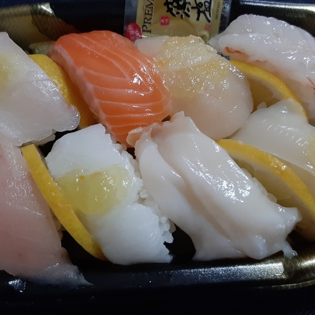 ちよだ鮨  秋津店