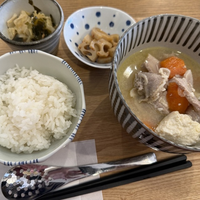 カフェ ぬくもりのいぬ