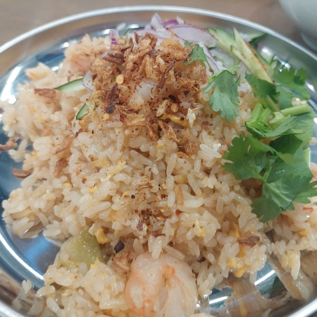 エスニックアジア食堂 ルンタ