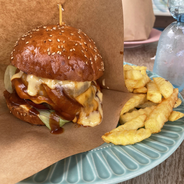 エルエーバーガー 小松店