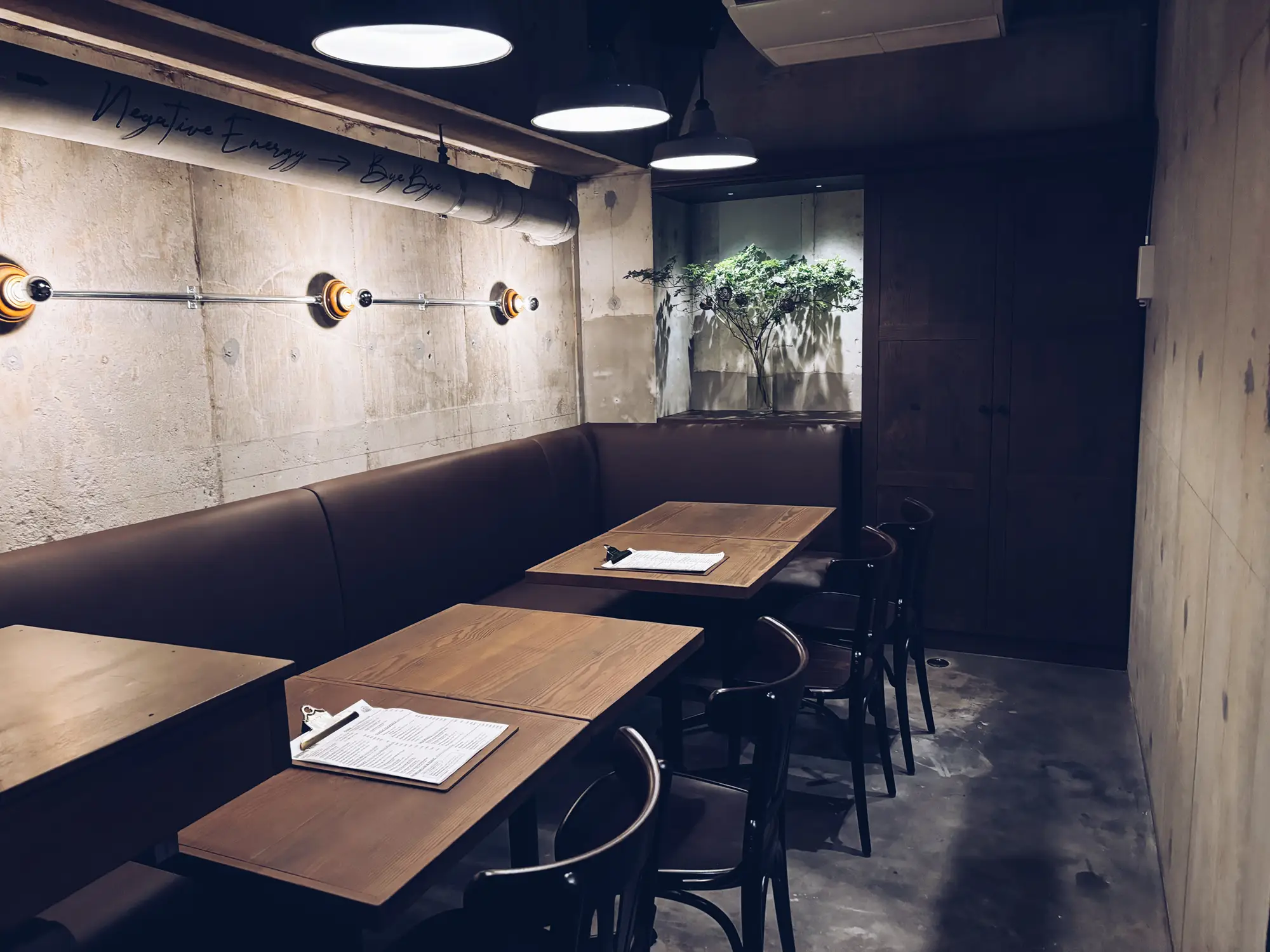 スワン＆ライオン モダンブリティッシュパブ