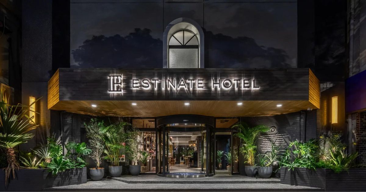 エスティネートラウンジ 那覇