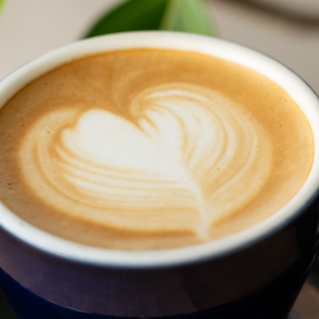 アダジオ カフェ