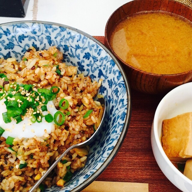 直島カフェ コンニチハ