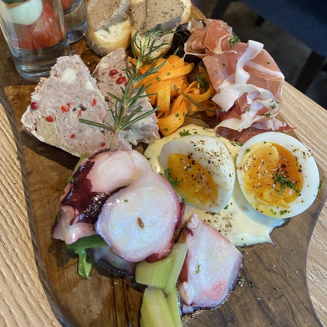 グレーヌマルシェ 綱島店