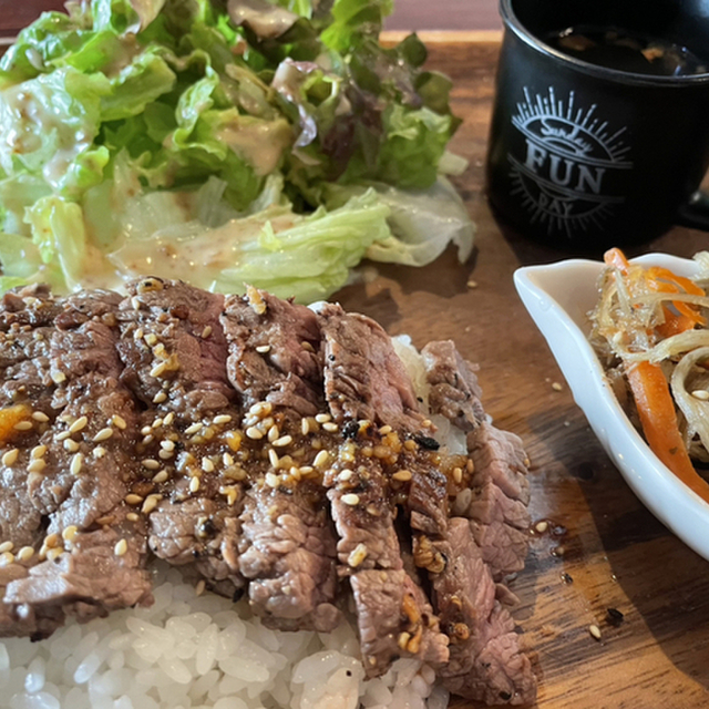 プラスガーデン ダイニング&カフェ