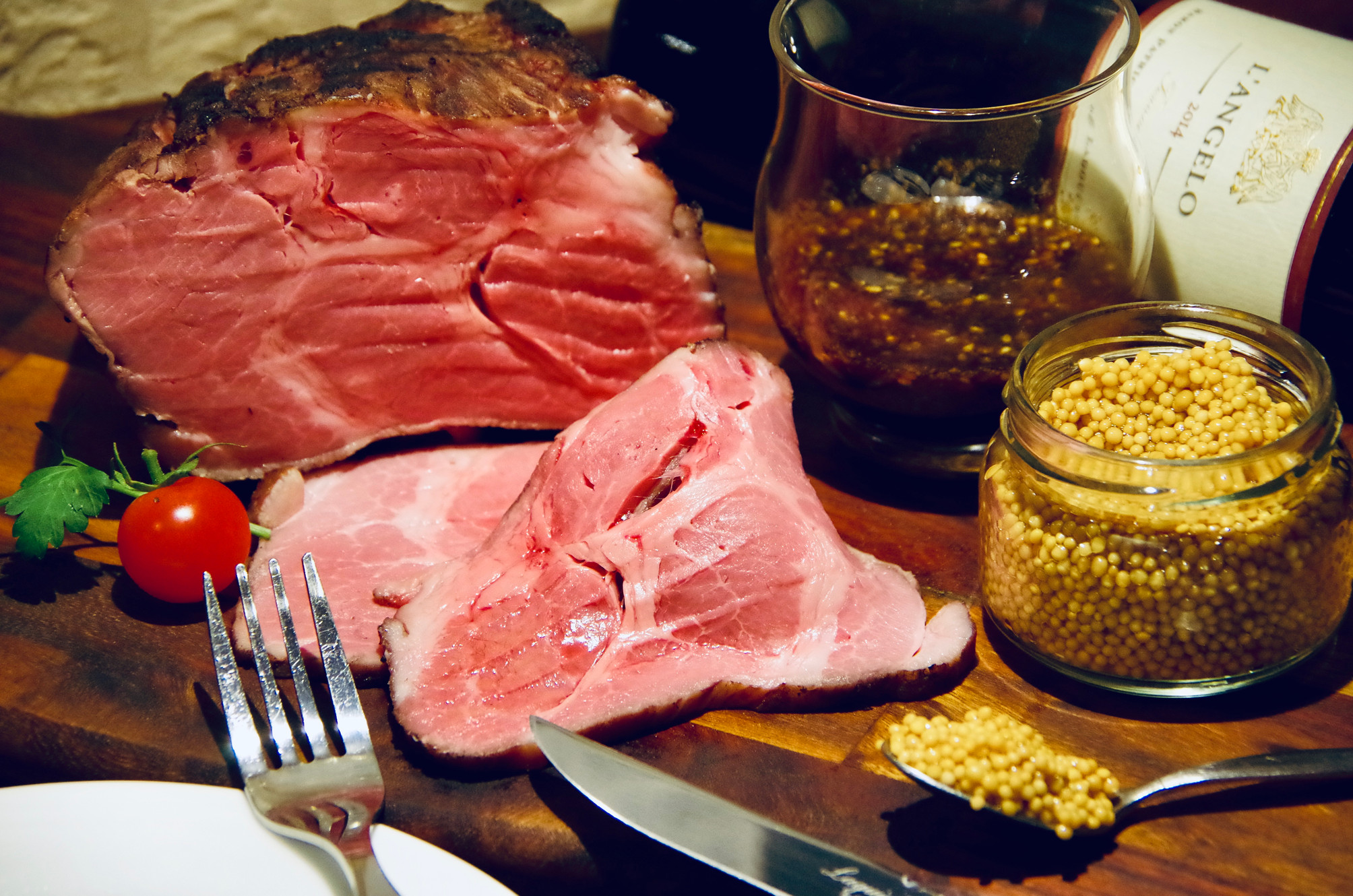 部位ごとに調理法を変える豚肉専門店 グロワグロワ