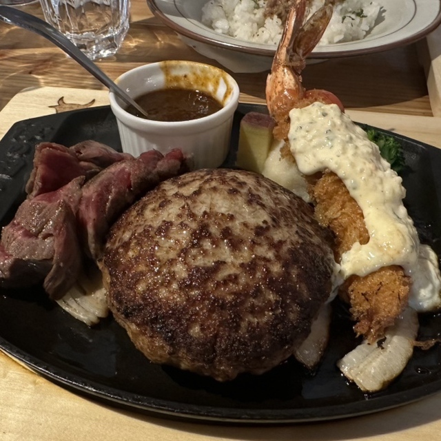 津の田ミート 吹田山田店