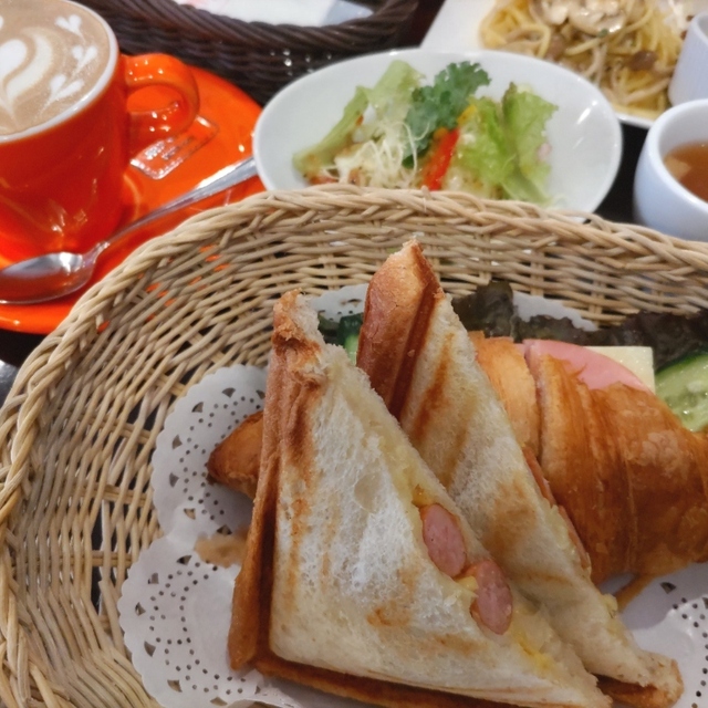 ナガハマコーヒー 広面店