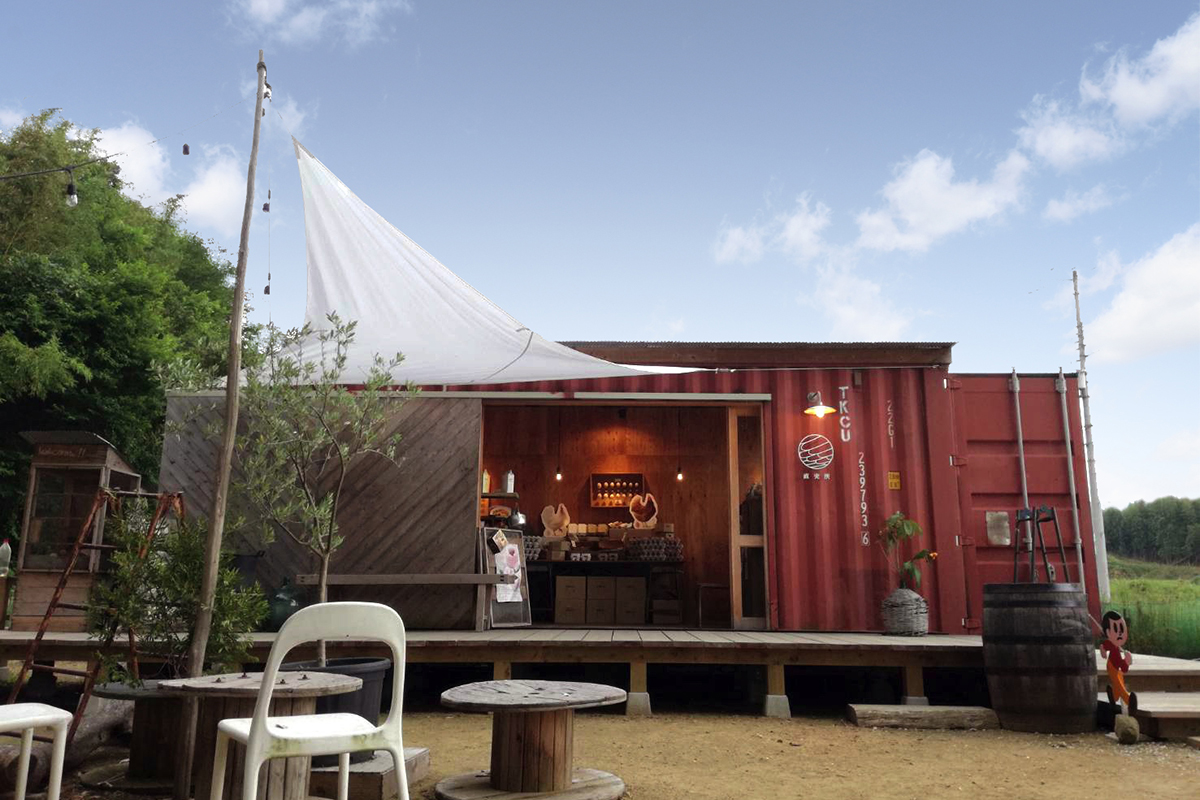 北坂養鶏場 直売所