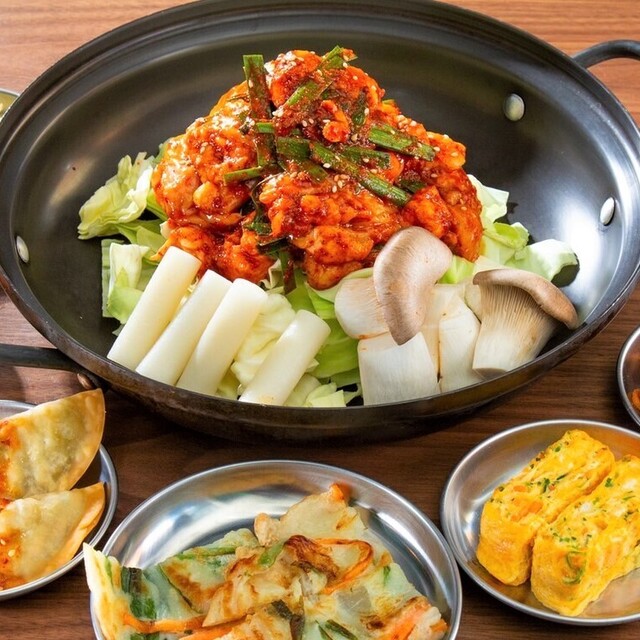 ふぁるふぁる 韓国鍋韓国料理専門店