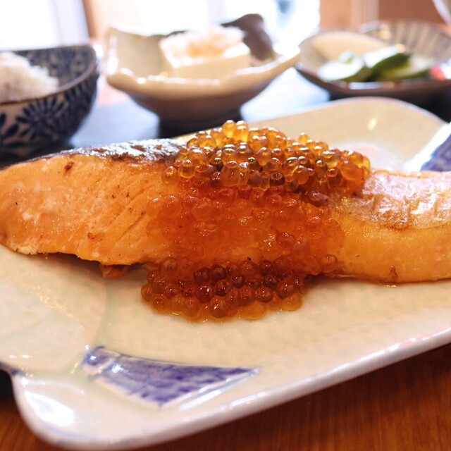 朝ごはんさかな 鎌倉駅前