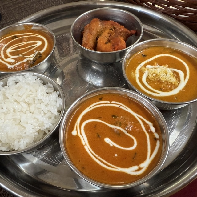 エバーグリーンナマステ 陽東店