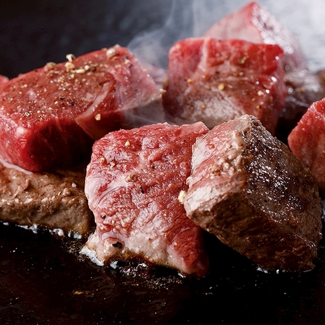 鉄板焼き八八 ワイン専門店