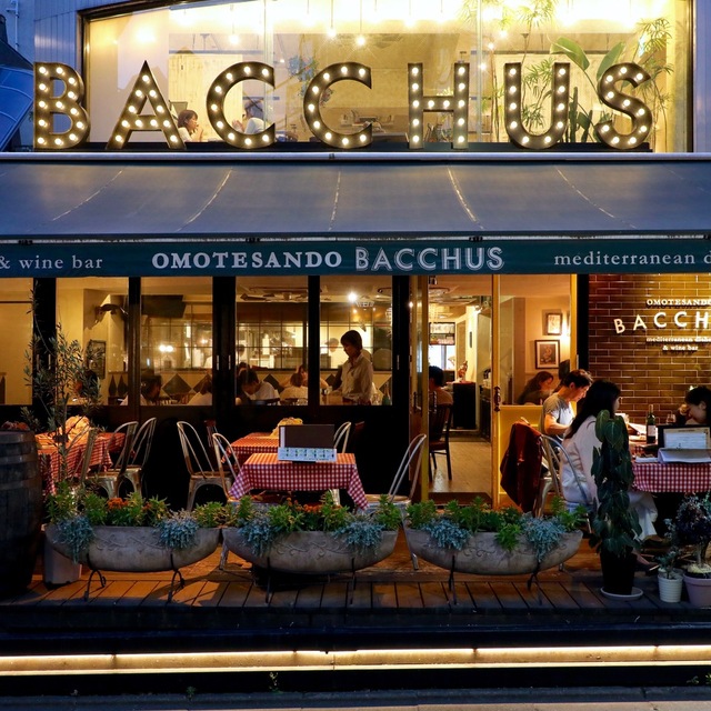 表参道 バッカス