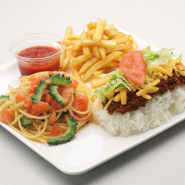 チャンピオンタコス 読谷店