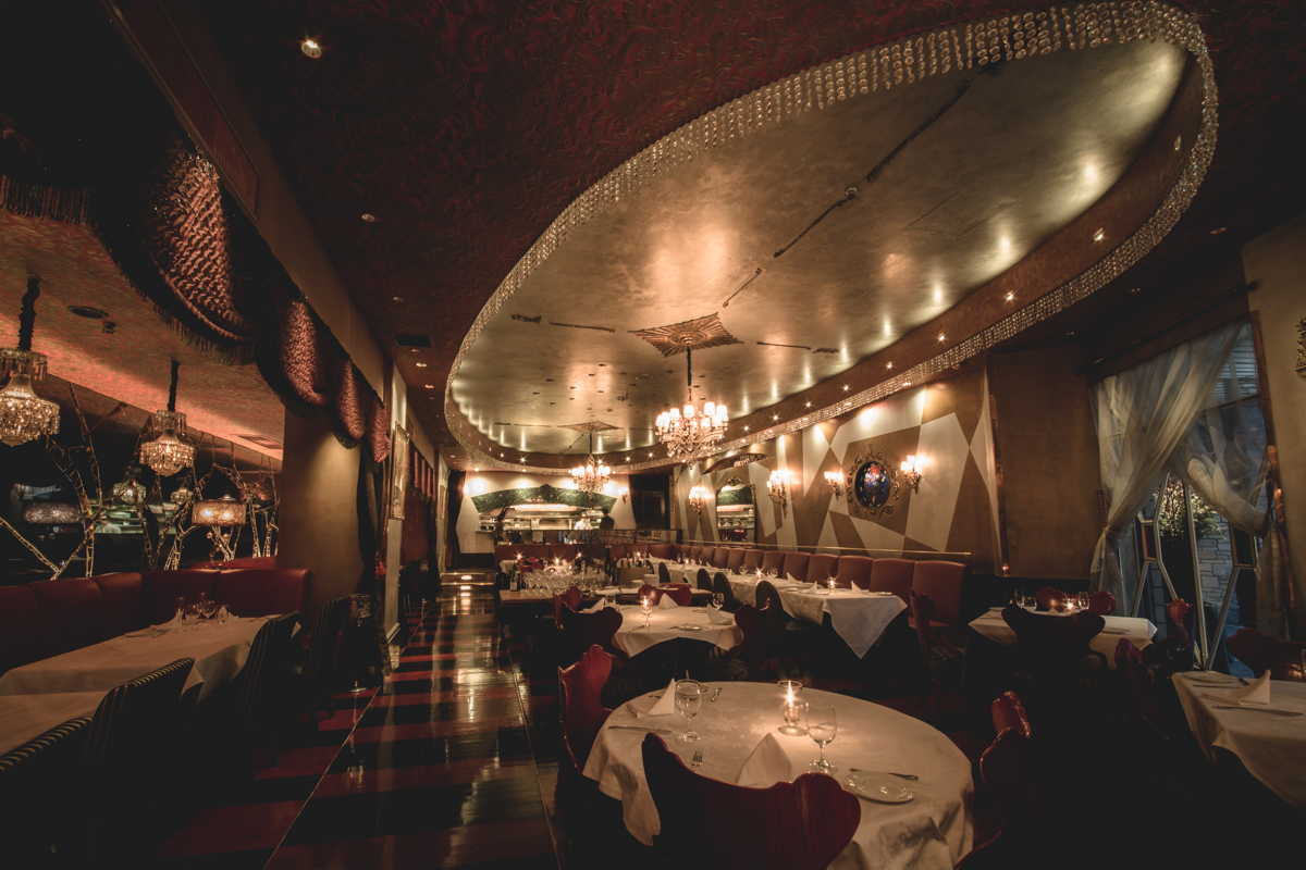 ブラッスリー タブローズ