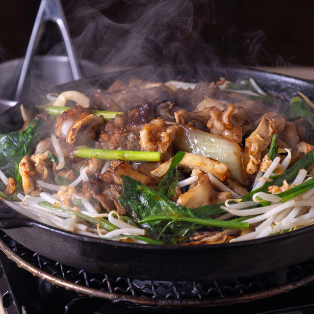 スタミナ料理・もつ焼き いな屋