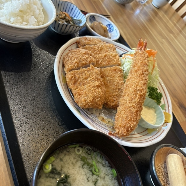 トンカツ オーラテイ