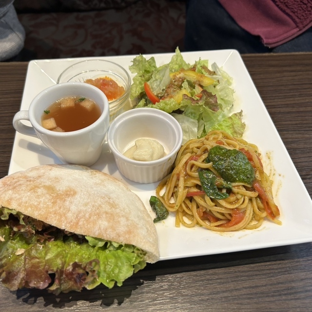 ナガハマコーヒー 御野場店