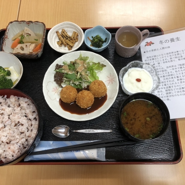 薬膳食堂 犬挟