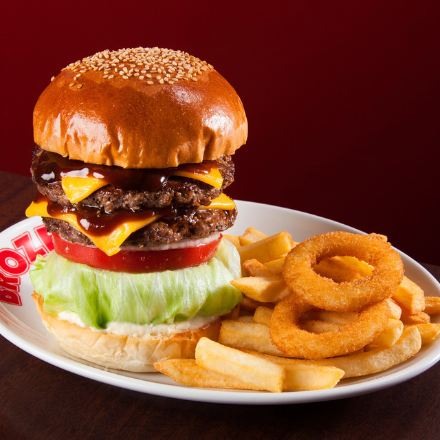 ブラザーズ 新富町店