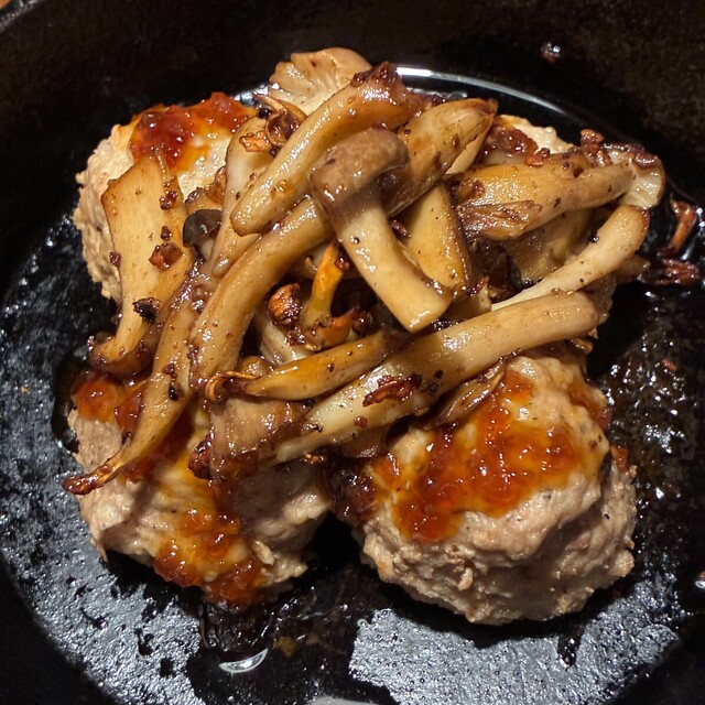 ちょい飲みバル RED WOOD