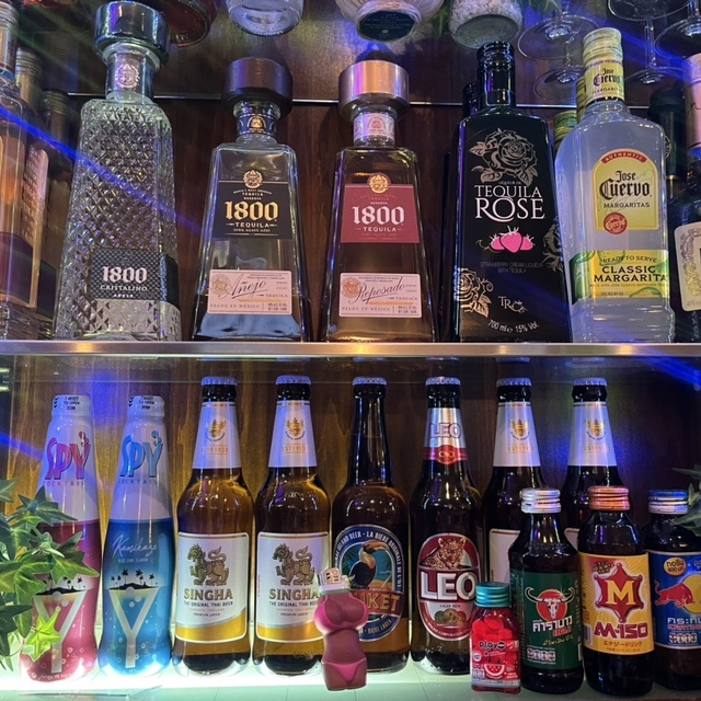 タイカラオケバー Tee rak 湯島店