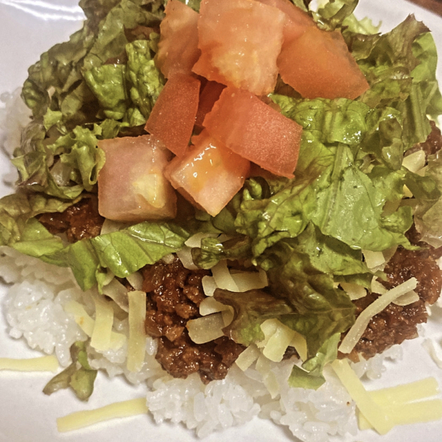 沖縄料理と島どうふ TO-PU