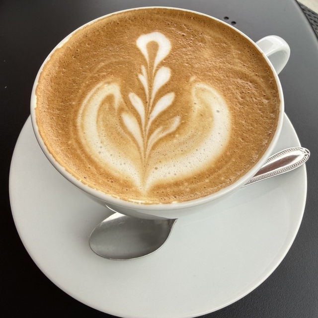 753 Café & Pâtisserie