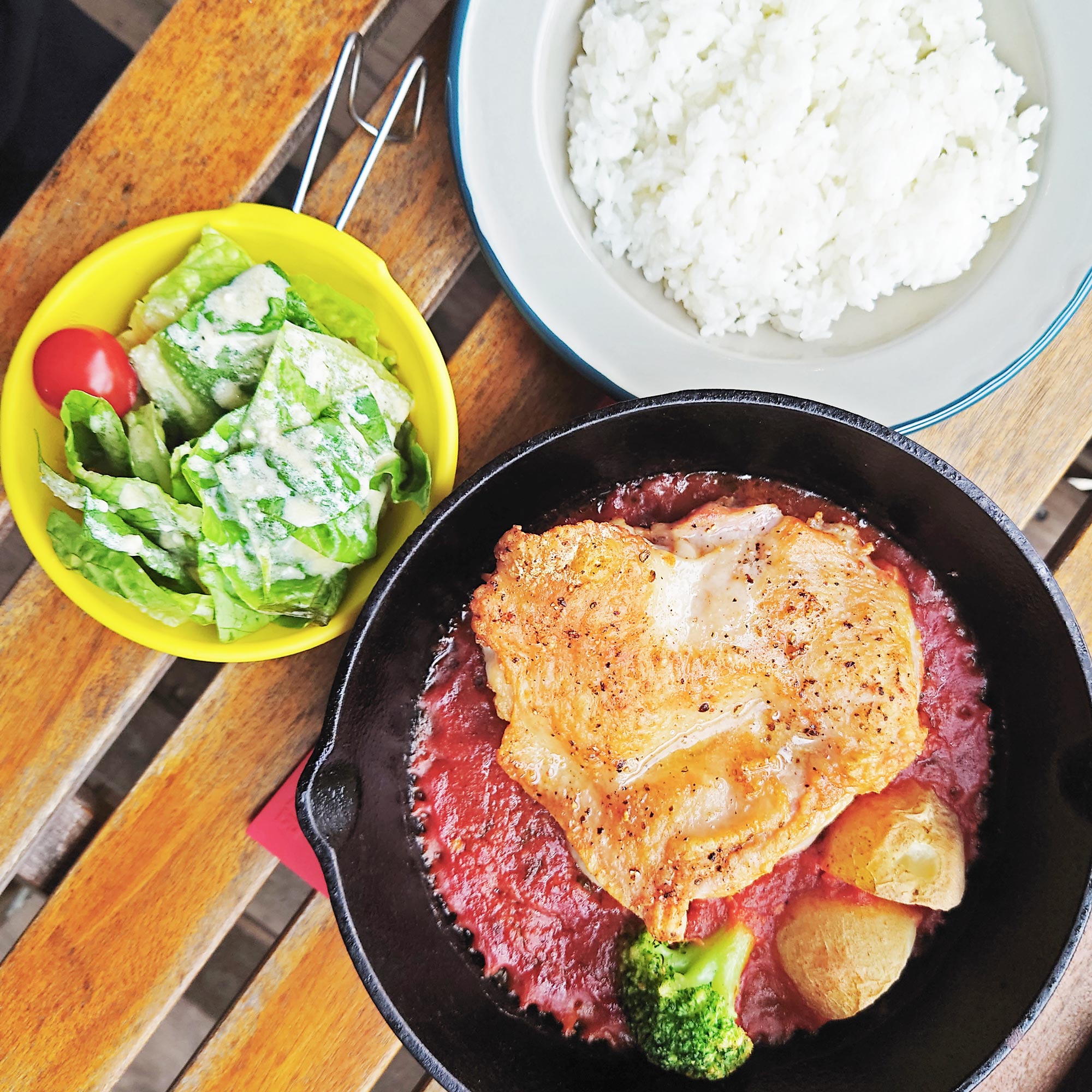 BBQ & Camping Kitchen 「BlueTarp」