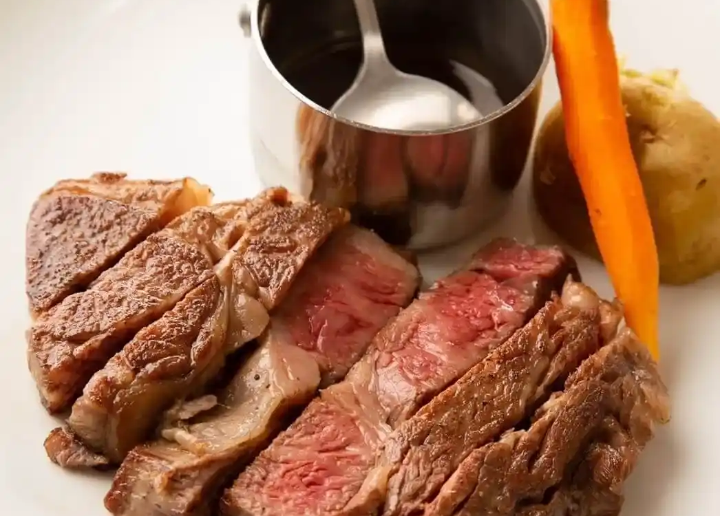 BLUES GUITAR FOREVER