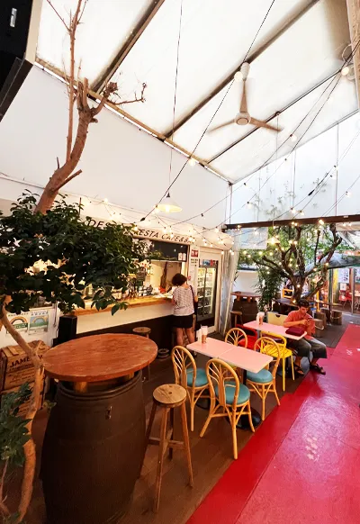 Design Festa Cafe & Bar