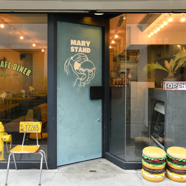 MARY STAND