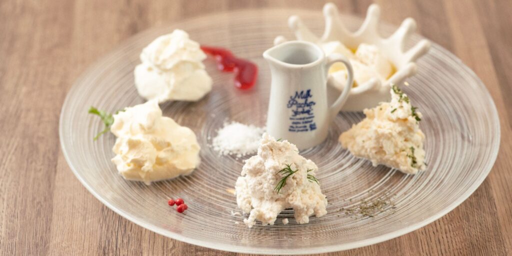 Milks -FRESH CHEESE＆WINE