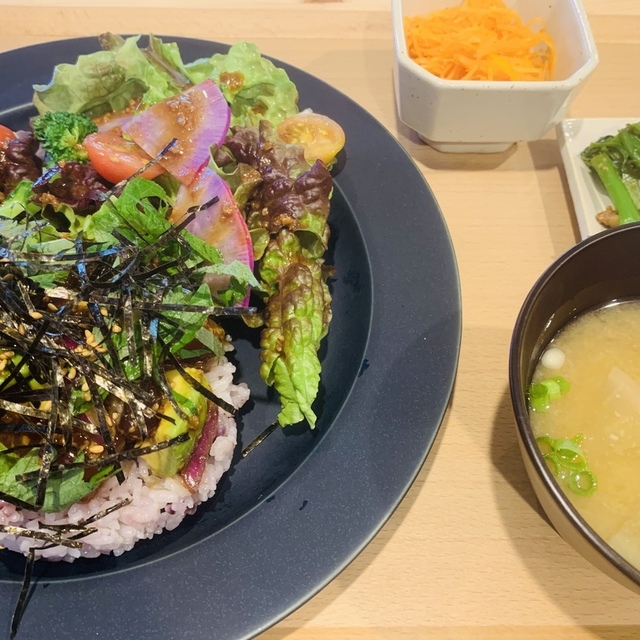 natural cafe やどり菜。