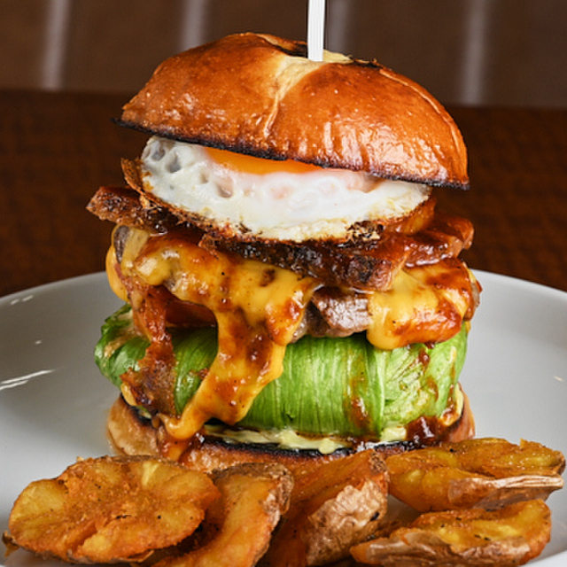 OVERWHELM 中目黒店