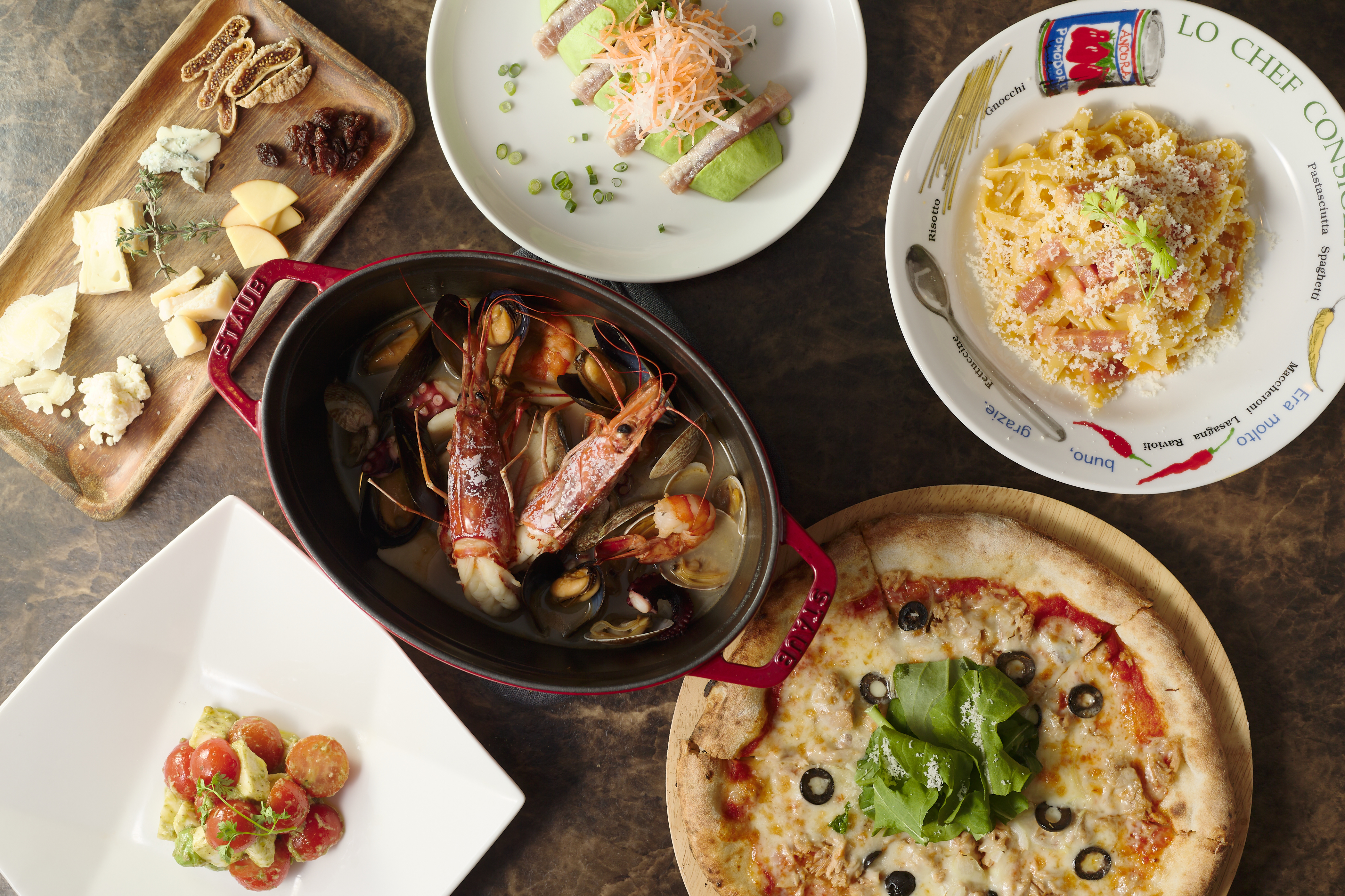 PASTA＆PIZZA WINE BAR YOLO