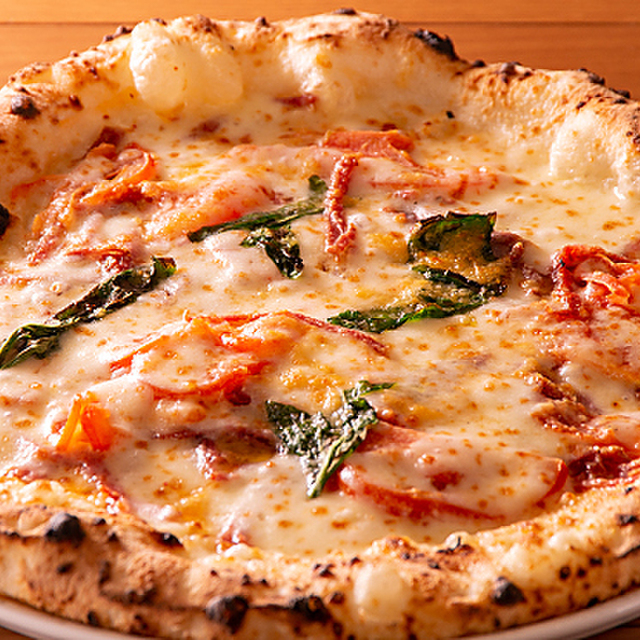 PIZZERIA MAR-DE NAPOLI 横浜ベイクォーター店