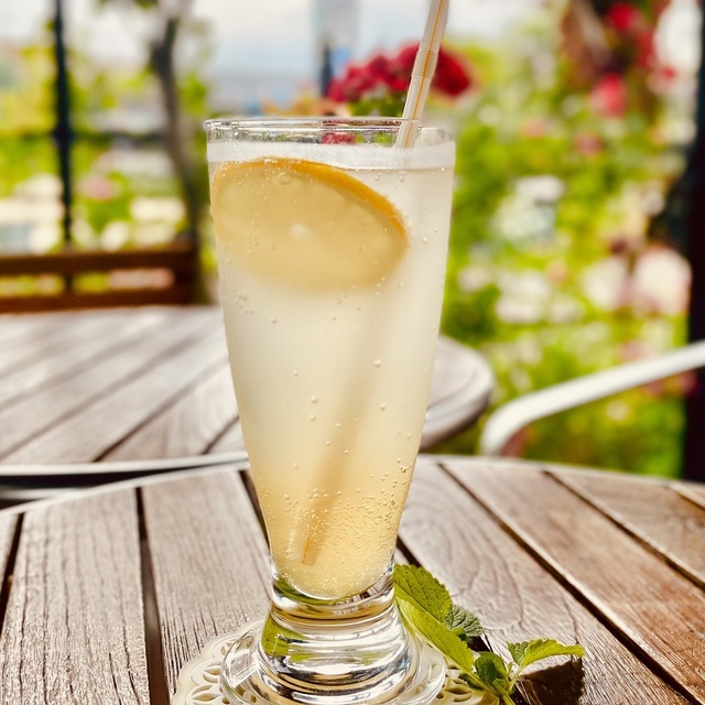 メイフェアアーマーカフェ