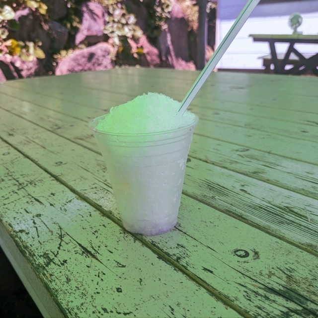 なかよし広場前売店